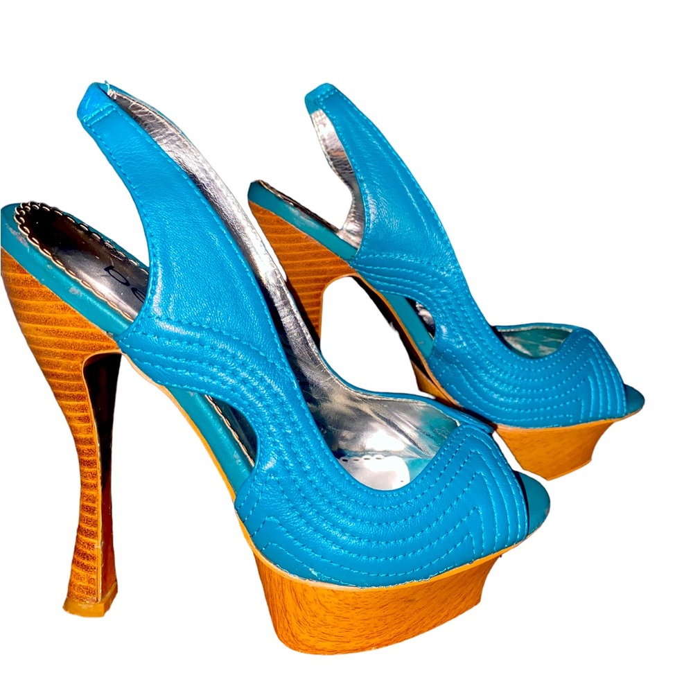 Classy Bebe Teal Platform Heels